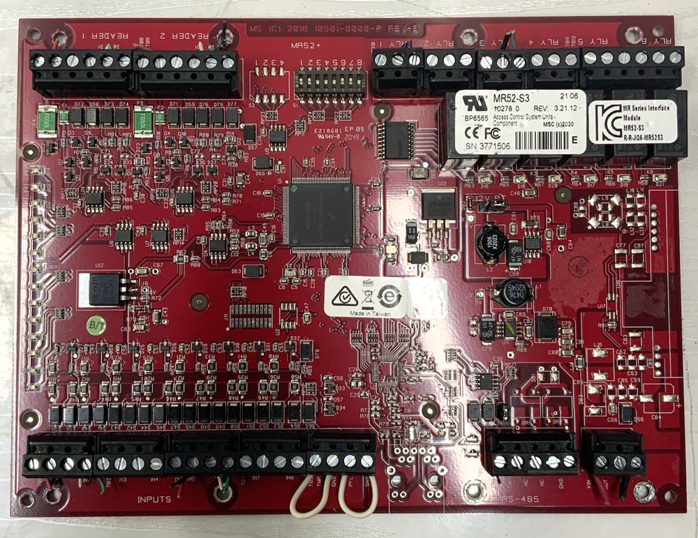Mercury Security Series 3 Dual-Card Reader Interface Panel | MR52-S3