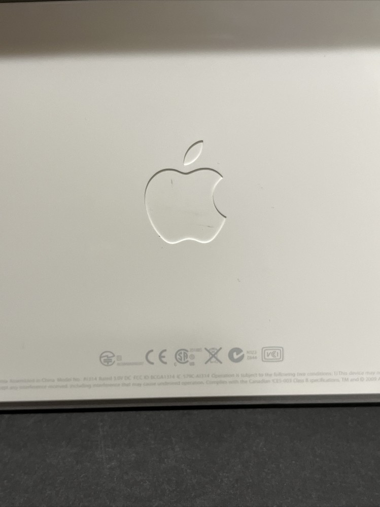 Apple Wireless Keyboard A1314 Bluetooth Keyboard Tested, Fully Working