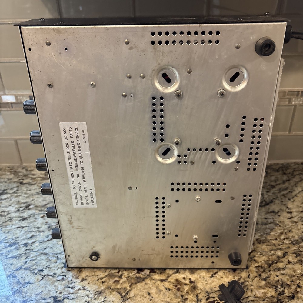Bogen C-35 Challenger Solid State Amplifier. No Power Parts Only