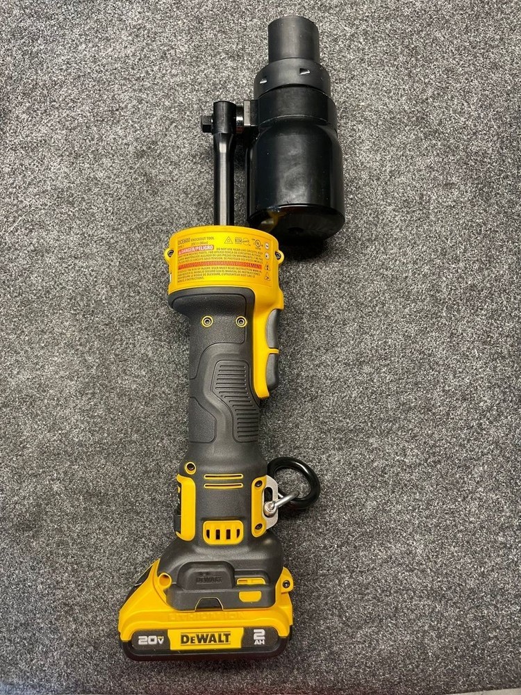 DEWALT DCE600D1K4 20V MAX Hydraulic 1/2"-4" Punch & Die Knockout Tool Kit*