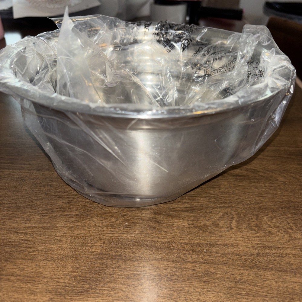 3 New Stacking Mixing Bowls