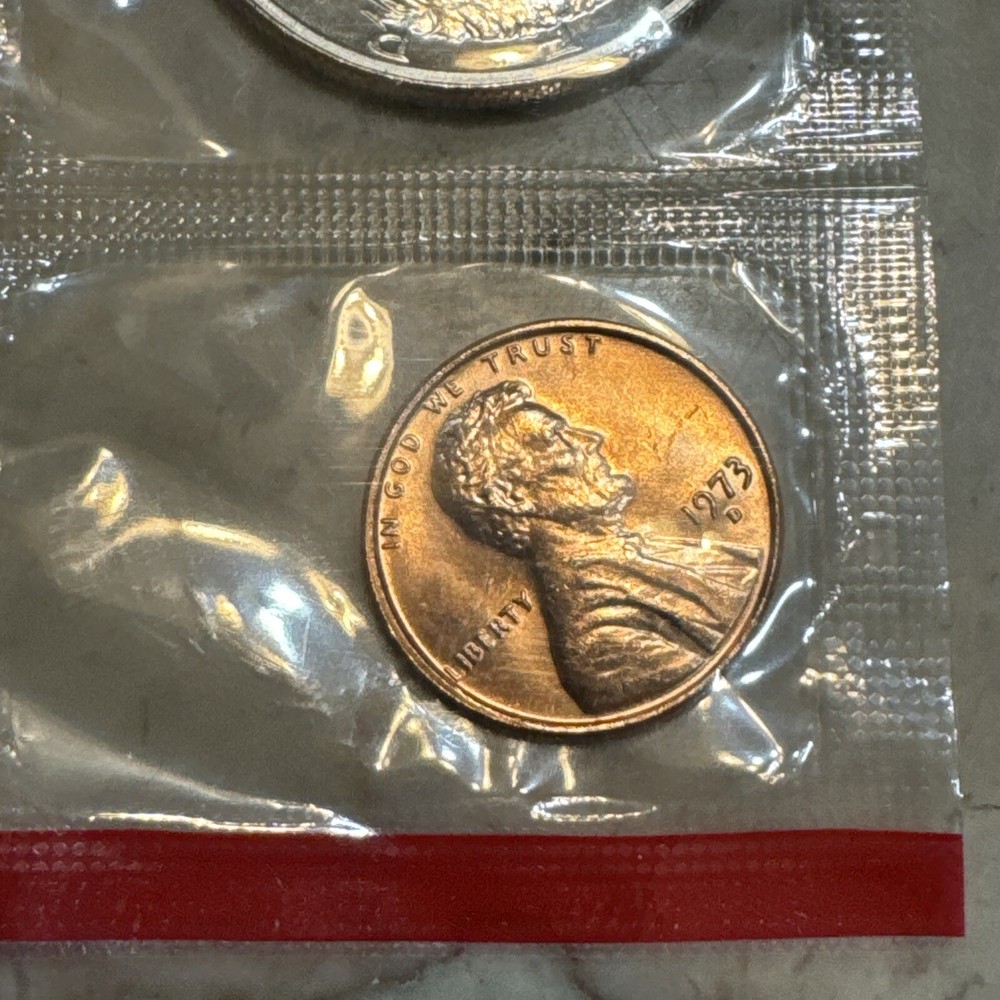 1973 Uncirculated Coin Set…. Missing ￼ The Eisenhower Dollars. ￼