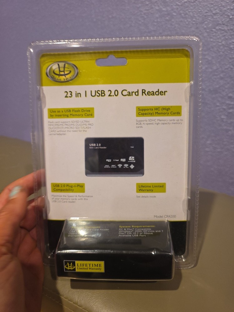 Gear Head CR4200 23-in-1 USB 2.0 Card Reader