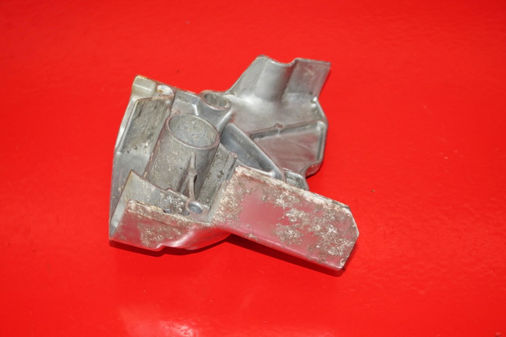 97 HONDA NIGHTHAWK CB250 ENGINE SPROCKET COVER