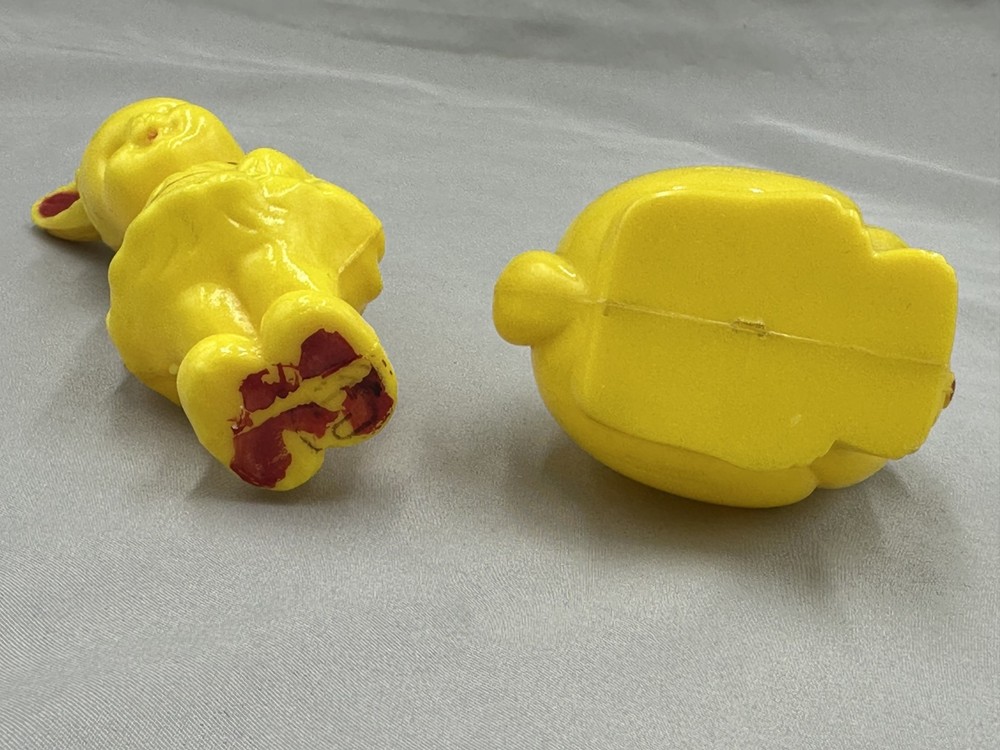 c 1950 IRWIN Knickerbocker EASTER BUNNY Rabbit RATTLE Toy Hard Plastic