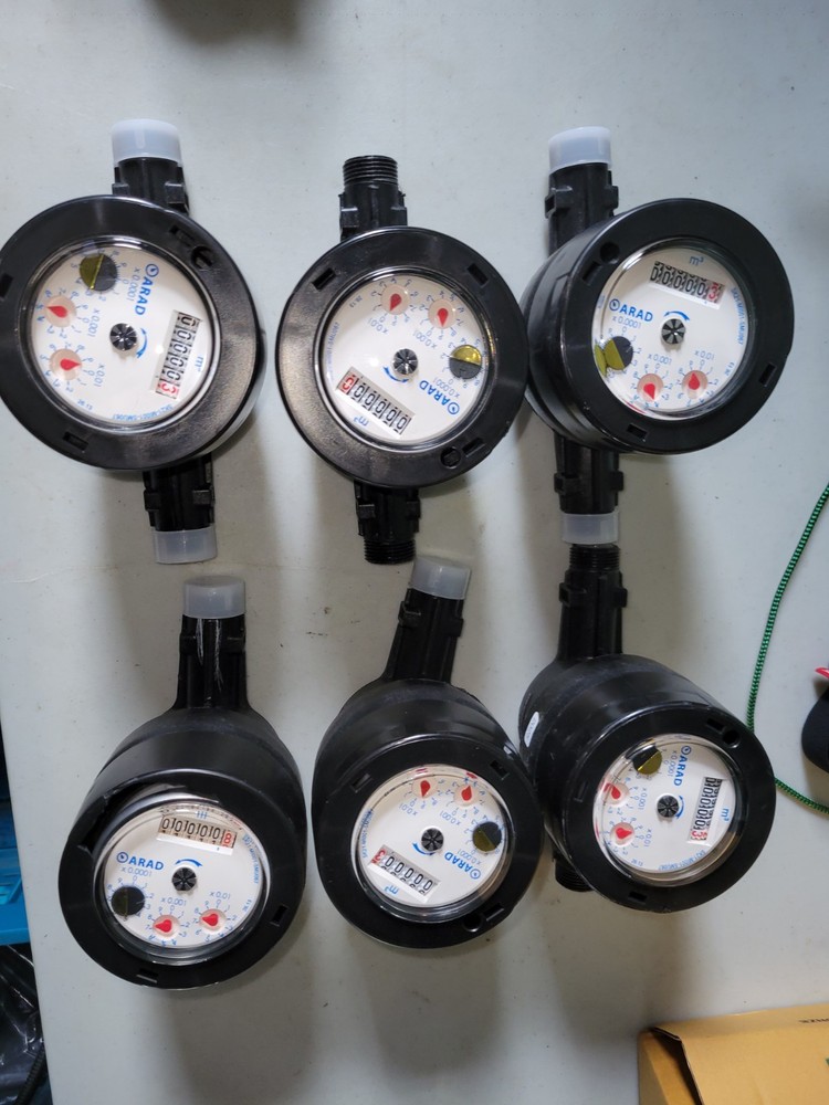 Not Off 6 Arad Water Meters Never Hooked Up