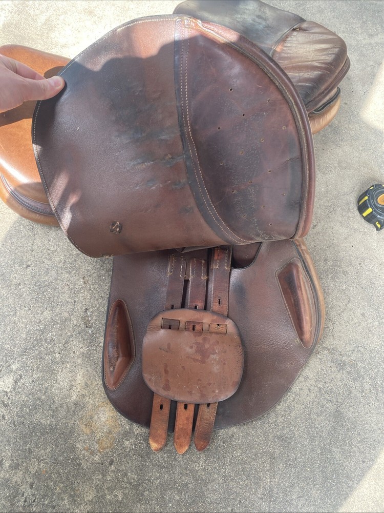 Dover Circuit English 17" saddle