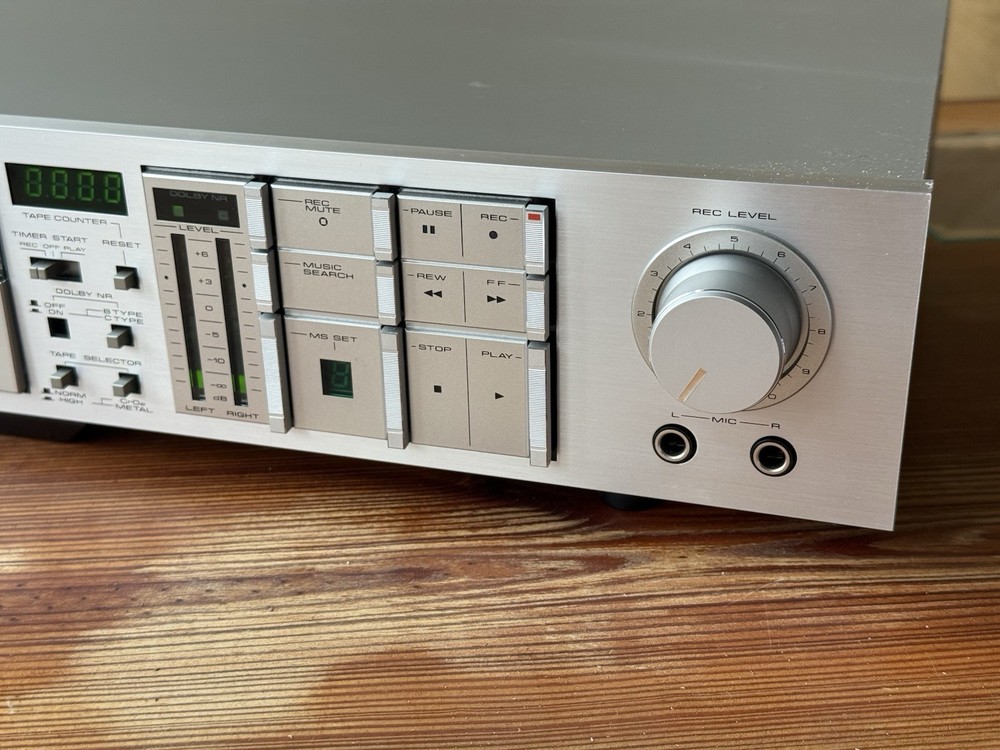 Pioneer CT-40 Cassette Deck