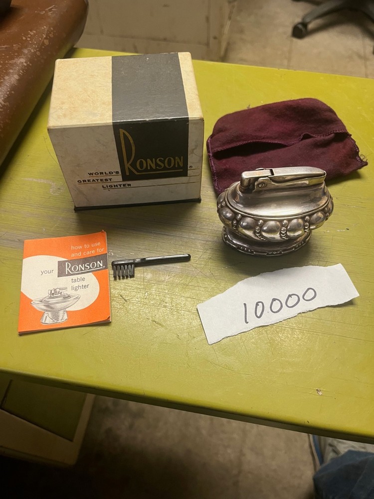 Vintage “Crown” Silver-Plated Ronson Table Lighter With Box