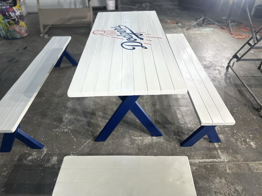 Los Angles Dodgers Classic White And Blue Picnic Table With Four Benches