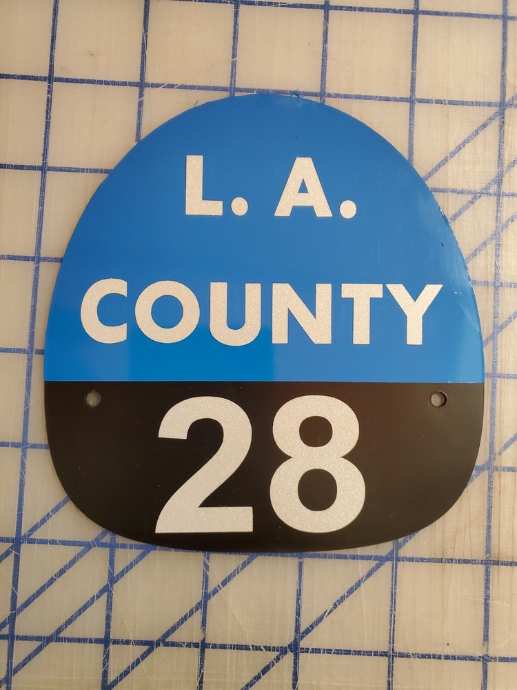 LA COUNTY 28 FIRE HELMET SHIELD