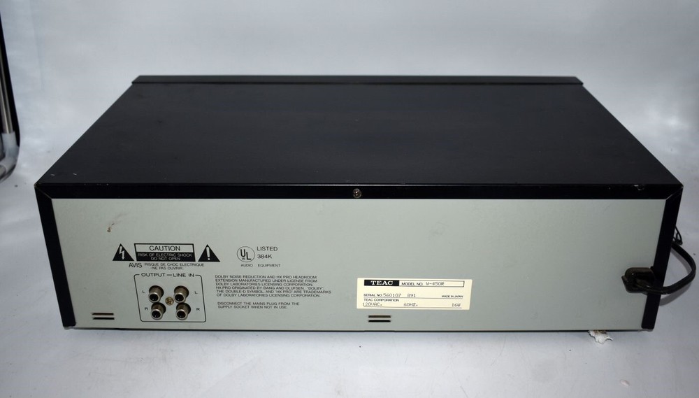TEAC STEREO DOUBLE REVERSE CASSETTE DECK - MODEL W-450R