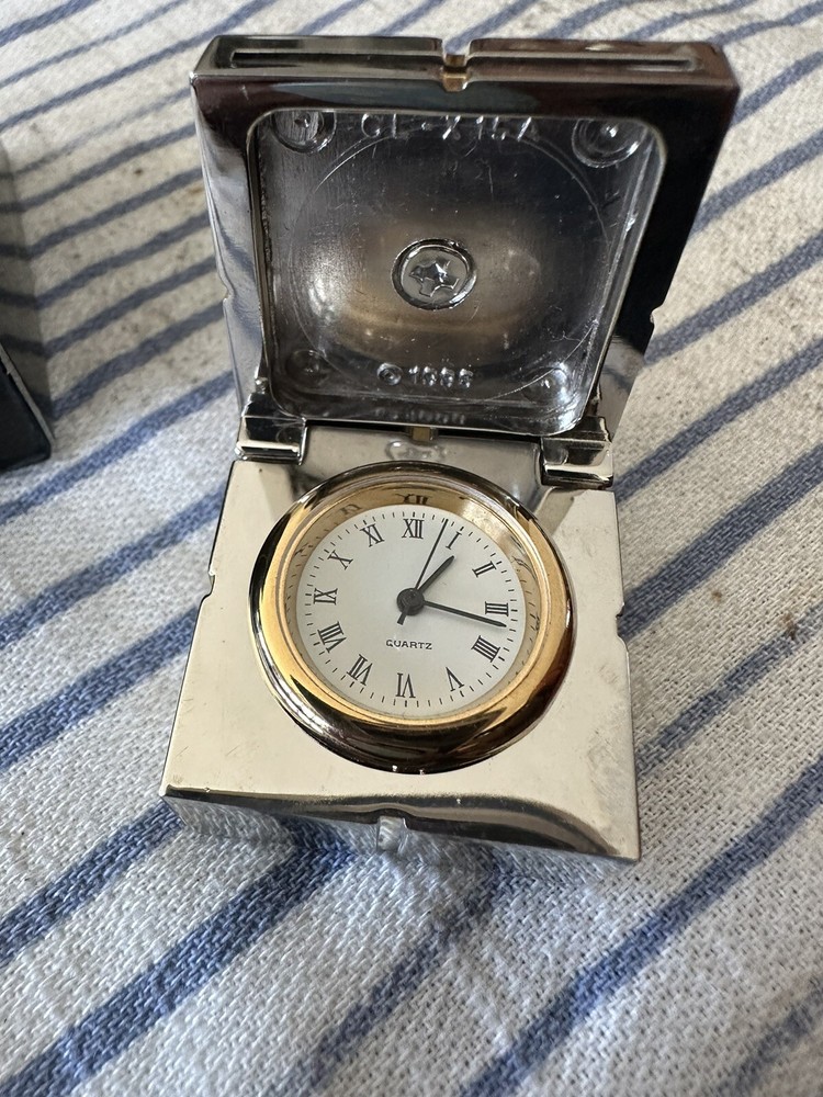 Small Quartz Gift Box Clock 1996 Hinged Lid