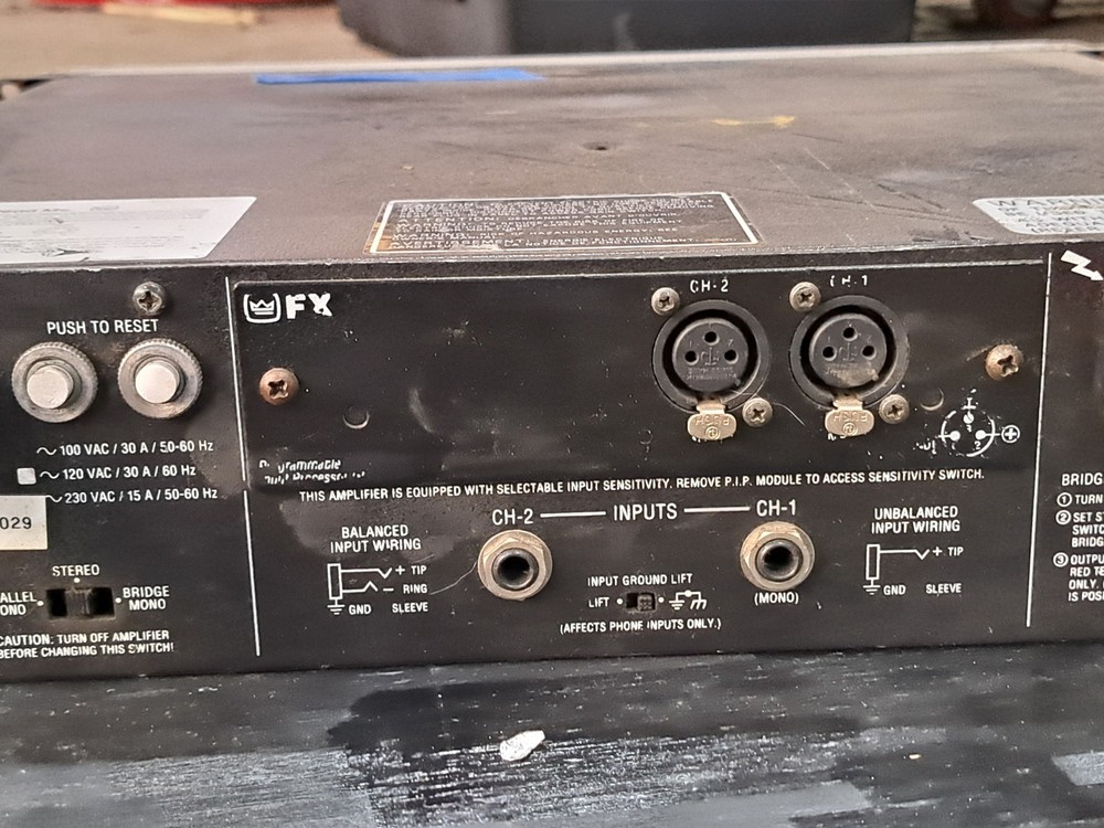 Crown Macro-Tech 3600VZ 2-Channel Power Amplifier