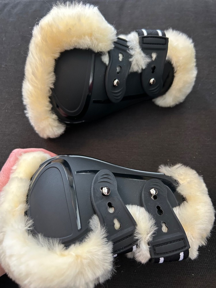 Fleece open front boots-Front and rear-large-black