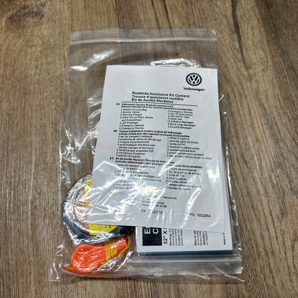 EMERGENCY ROADSIDE ASSISTANCE KIT