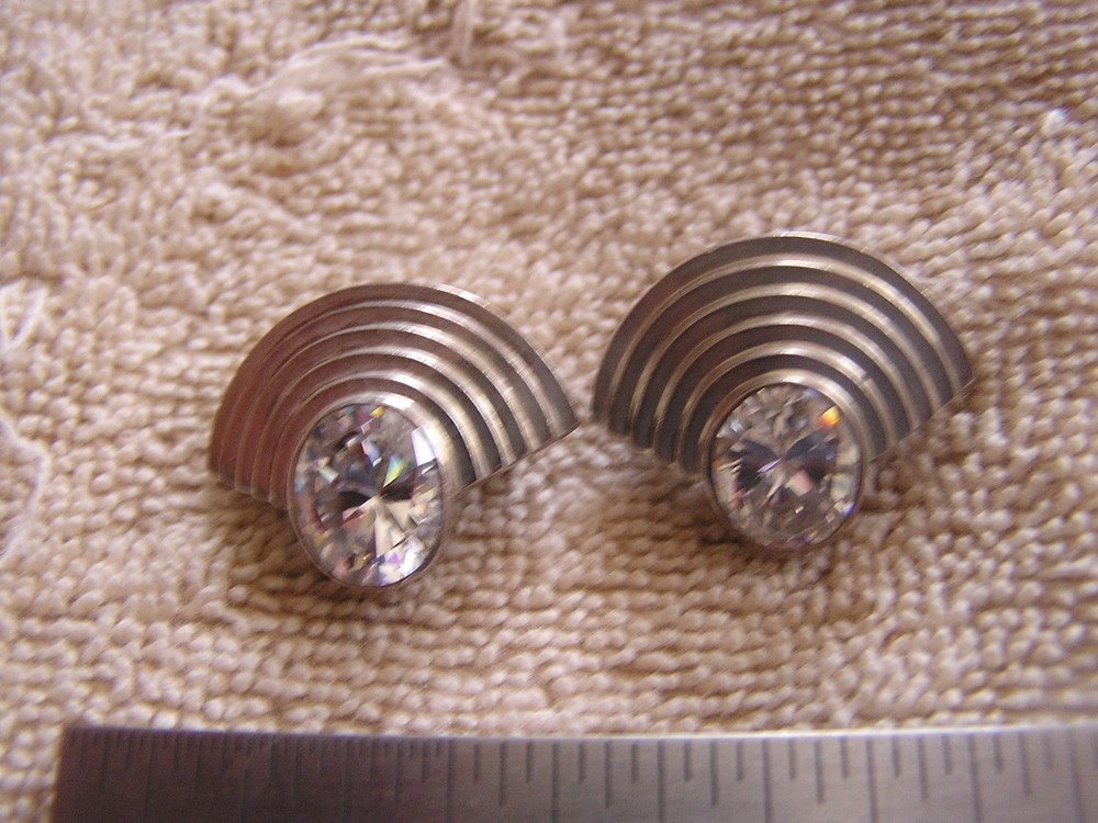 Beautiful Vintage Levine Earrings