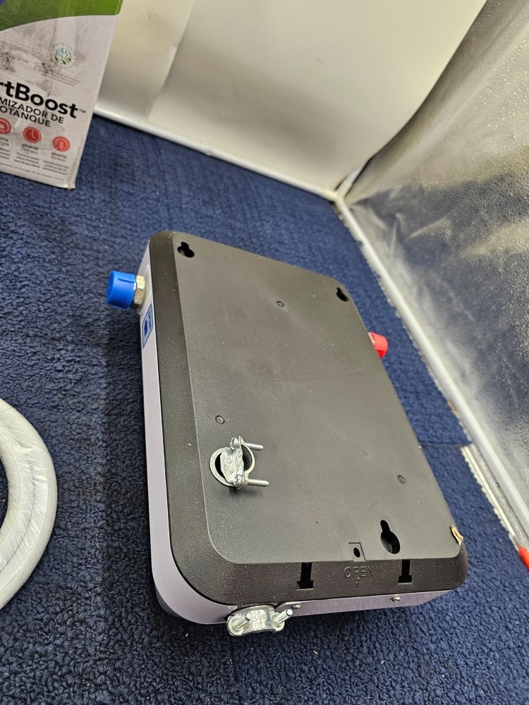 EcoSmart ECOTB240 SmartBoost™ Water Heater Booster 240VAC 60Hz 7.2kW 150psi Max