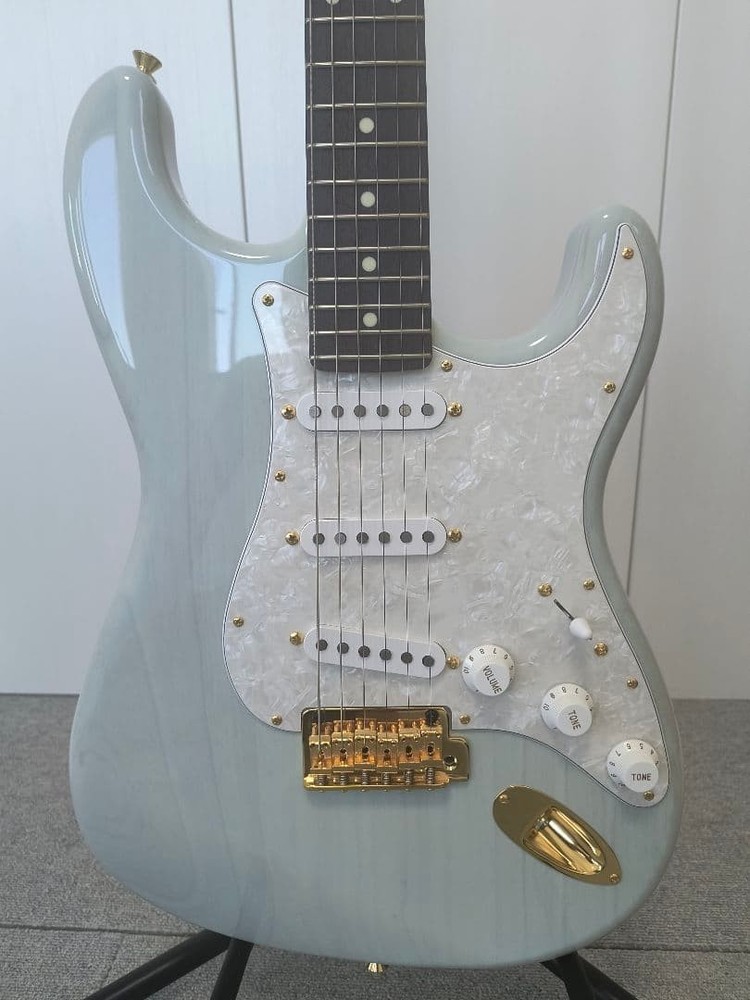 Fujigen Stratocaster