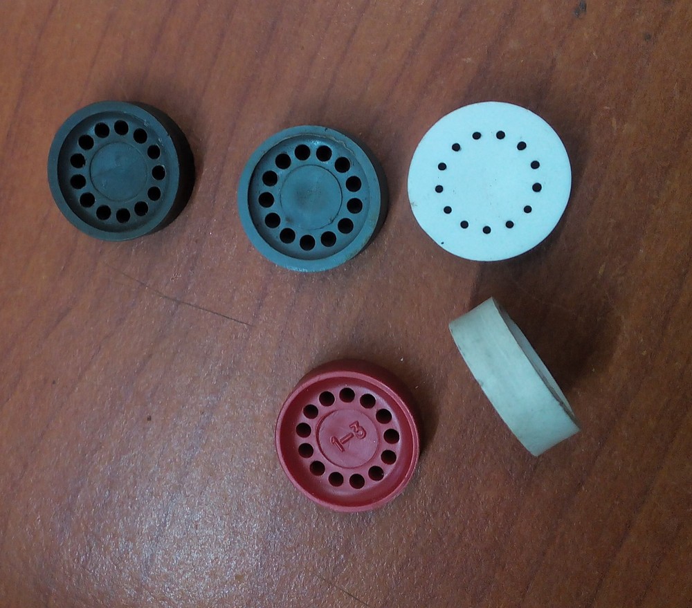 Plastic insulator for IN-14 Nixie Tube
