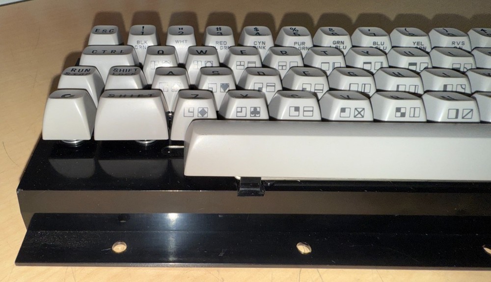 Refurbished Working Commodore 16 Computer Keyboard KL