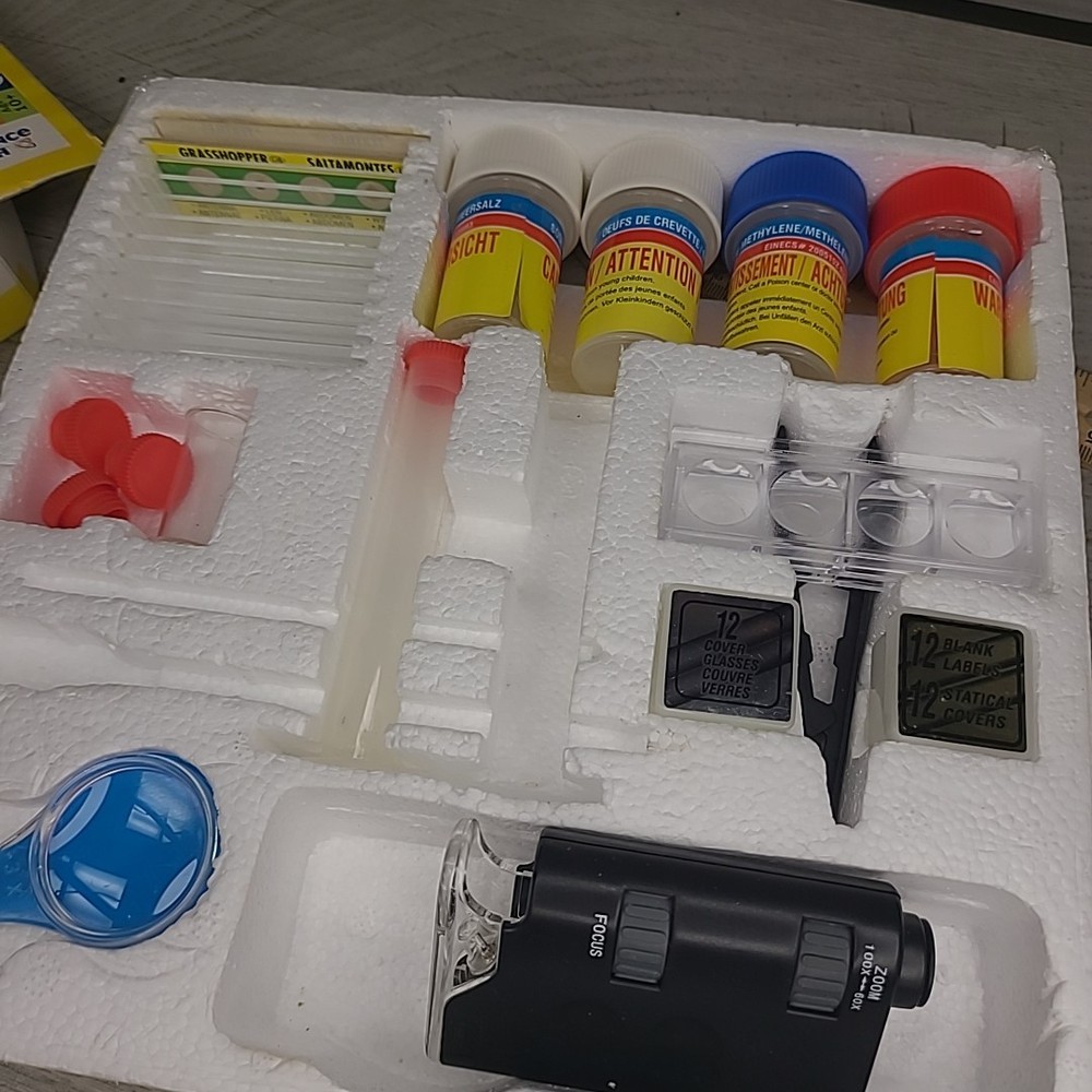 Elenco Science Tech Slide Making Biology Lab Kit EUC