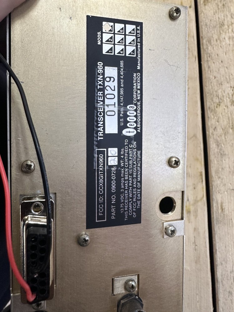 TERRA TXN 960 TRANSCEIVER WITH TRI-NAV C INDICATOR