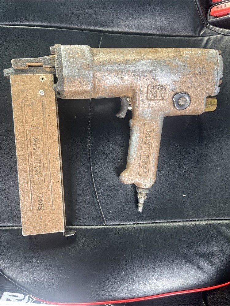 BOSTITCH Model M Il