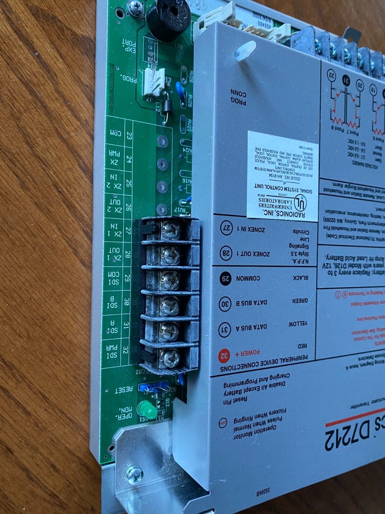 Radionics D7212 Digital Alarm Communicator Transmitter