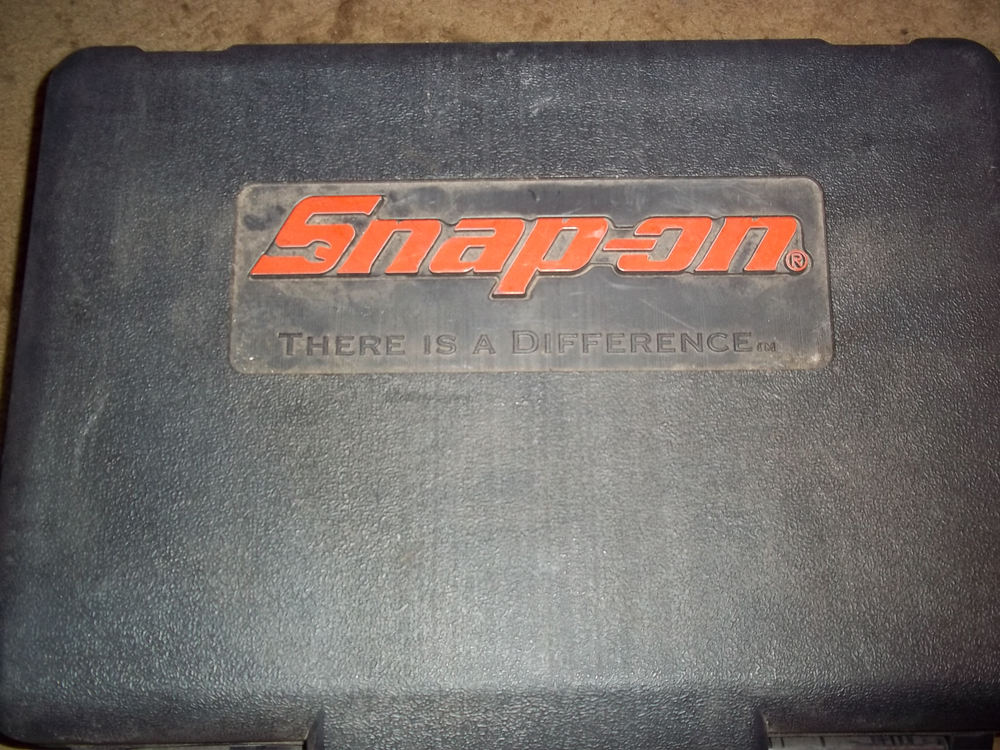 Snap-On 18 Volt Drill & Impact Kit in Case