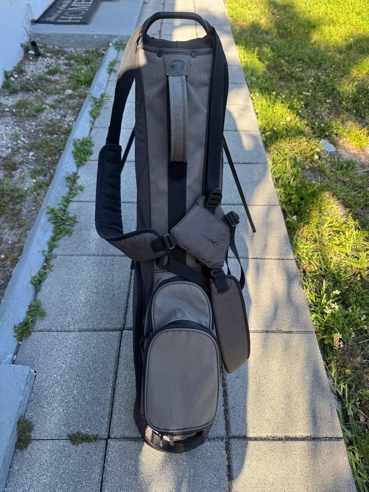 TaylorMade FlexTech Carry Stand Bag