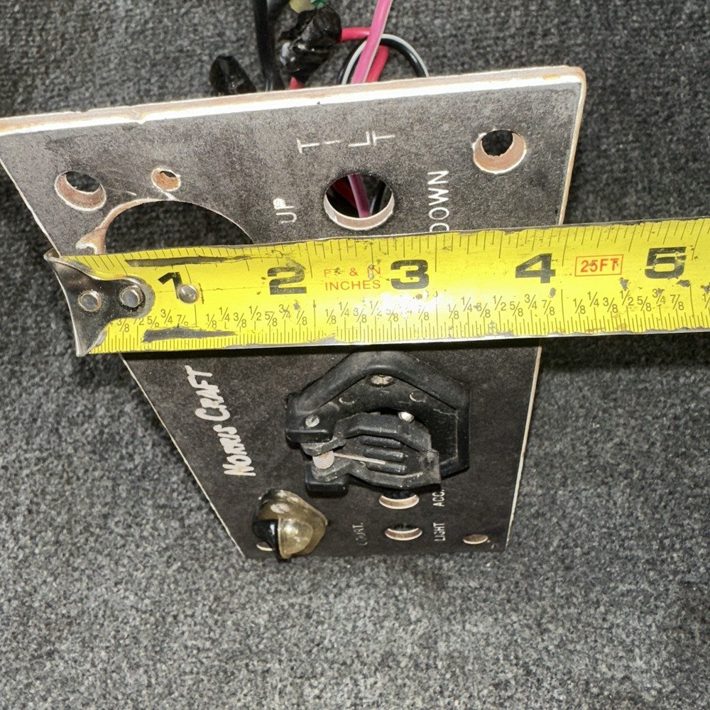 Norris Craft Bass Boat Front Bow Trolling Motor Switch Panel