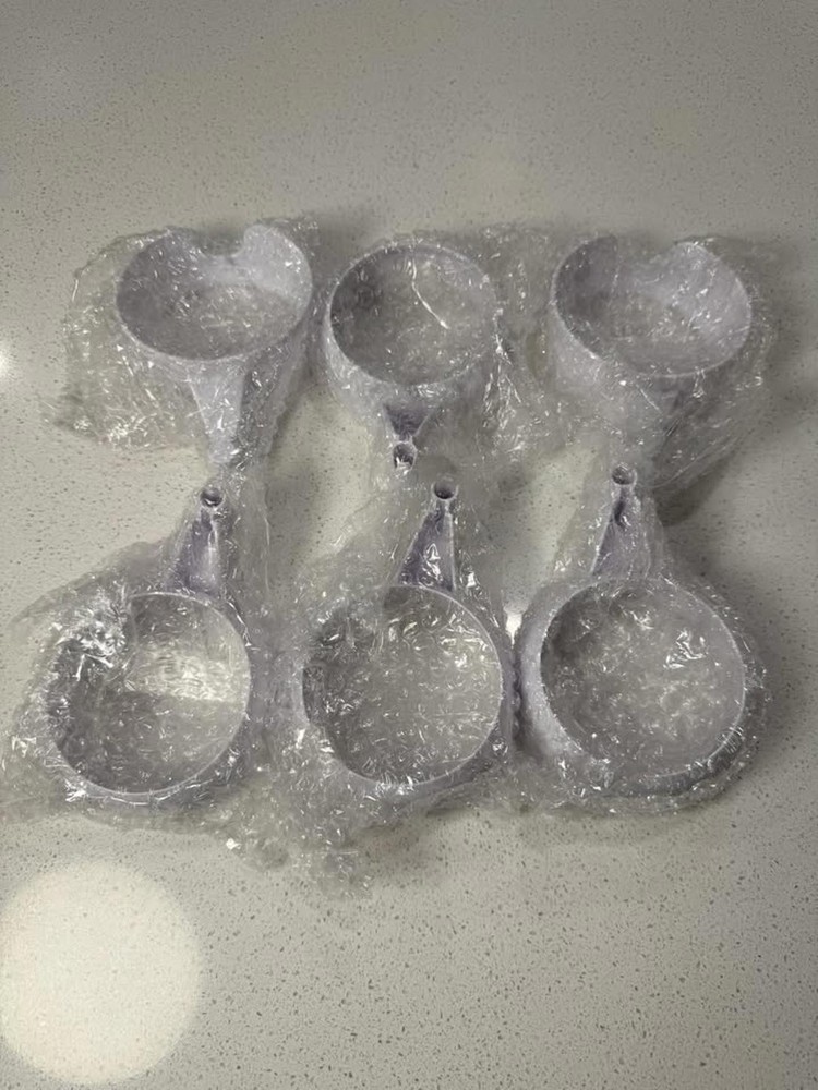 Rotatable Water Bottle Storage Rack - Holds 6 Cups