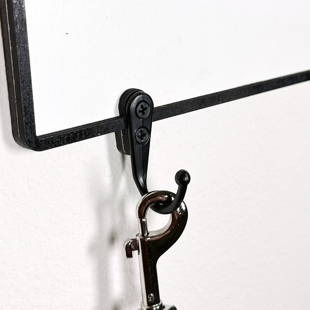 Shih Tzu Dog Leash Holder