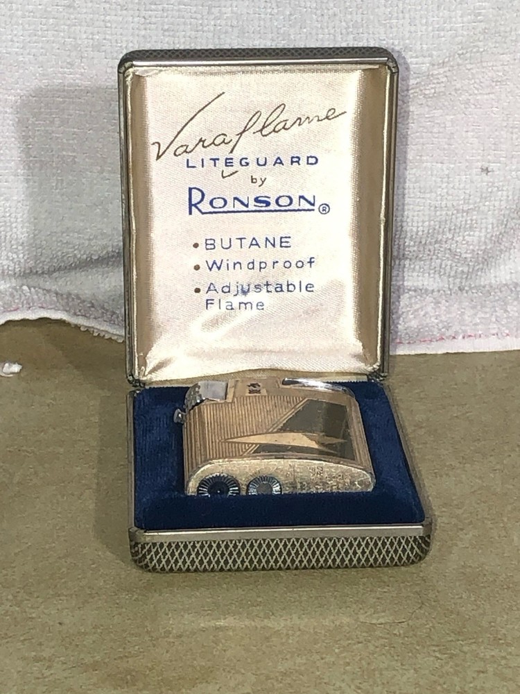 Vintage Ronson Varaflame Liteguard Butane Lighter with Case Untested As-Is