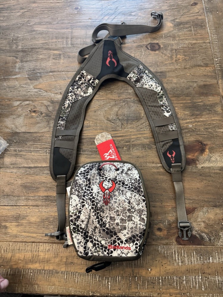 Badlands Binocular Bag C Pack Camp BBMAPPR