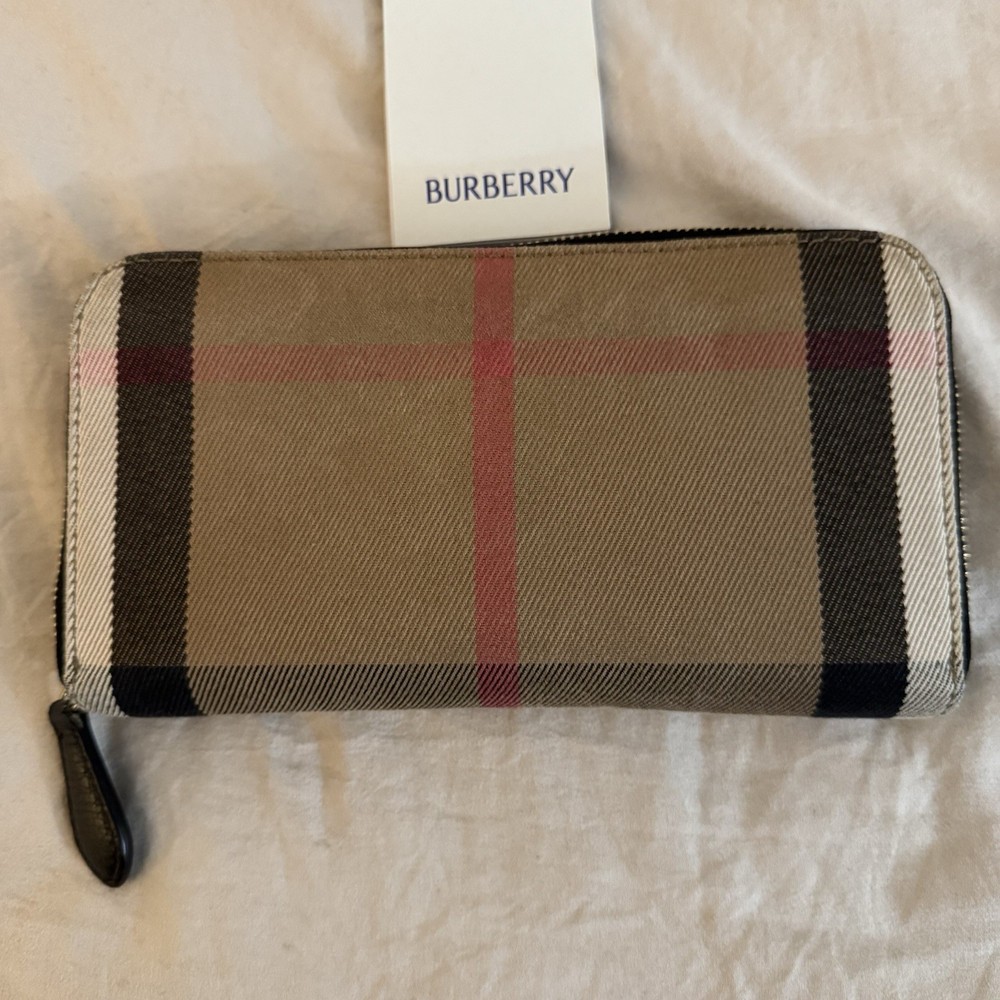 AUTHENTIC Burberry Zip Around Wallet Canvas / Leather