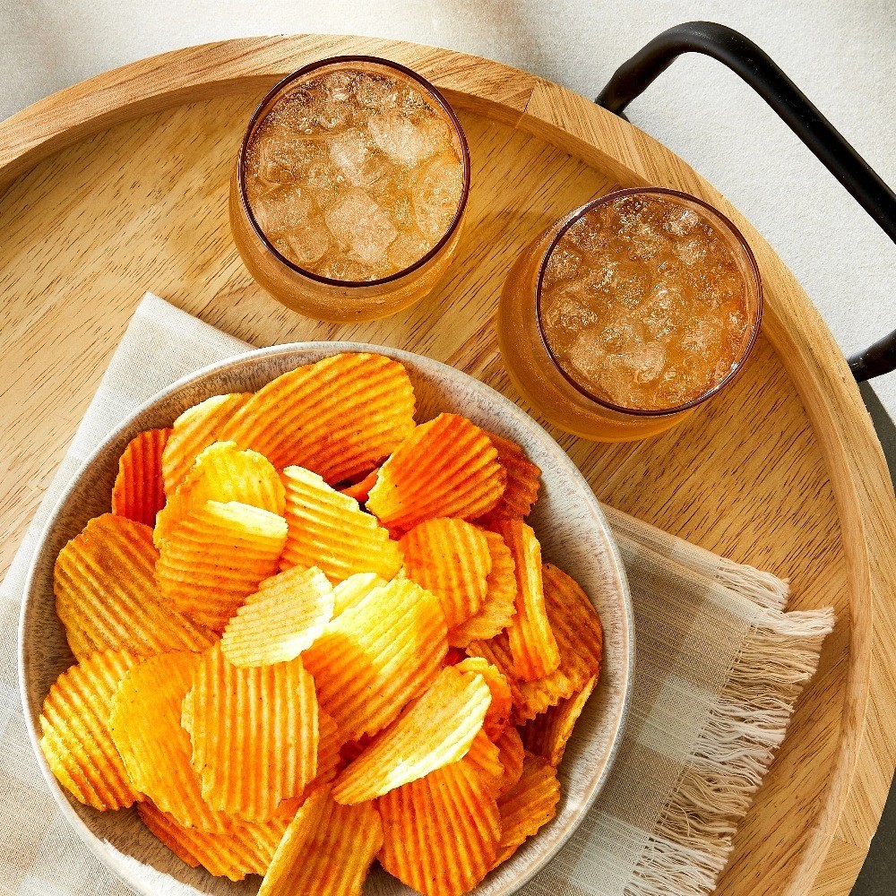 (4 pack) Rippled Cheddar & Sour Cream Potato Chips, 8 oz Bag