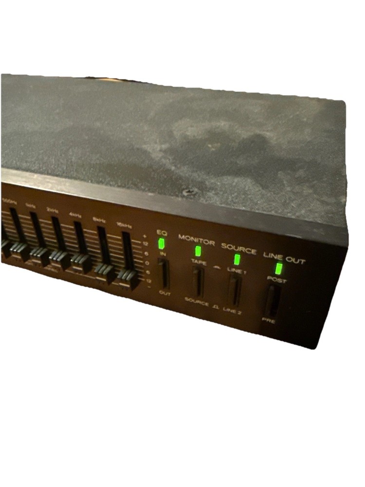 TEAC EQA-10 MK II Graphic Equalizer with Spectrum Analyzer Display