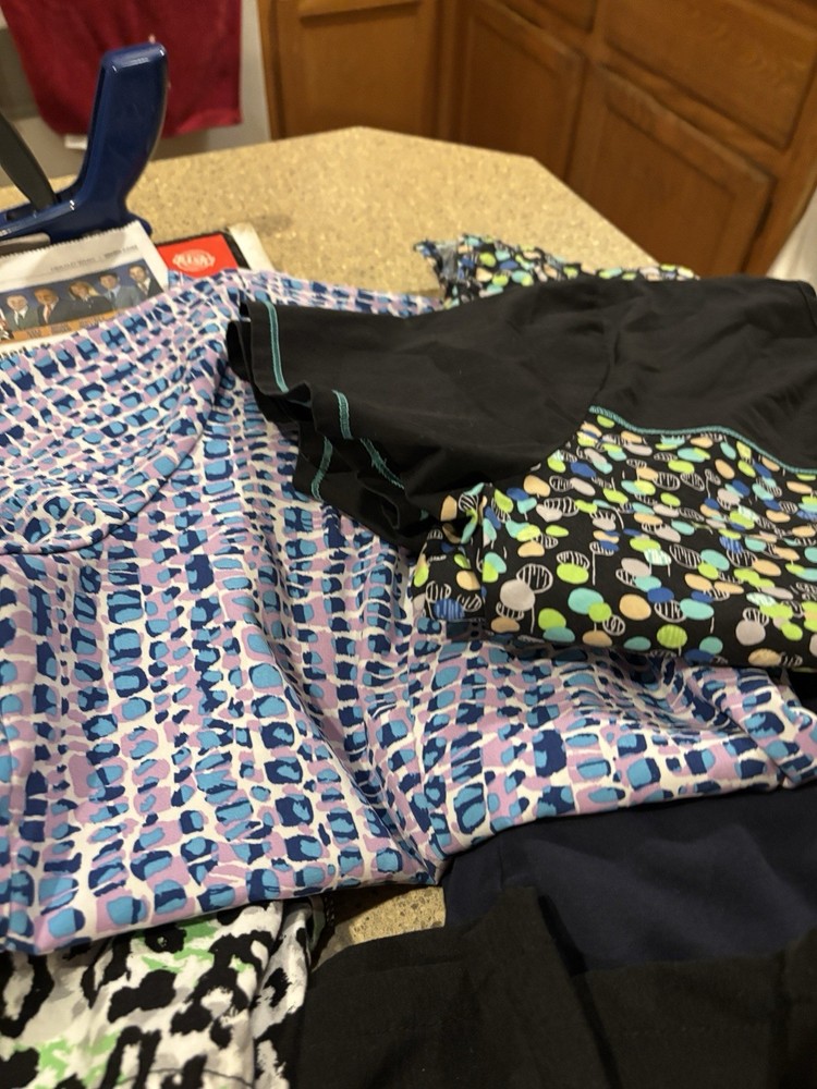 Uniform Buttersoft & Misc Size Xl 3 Pants 4 Tops
