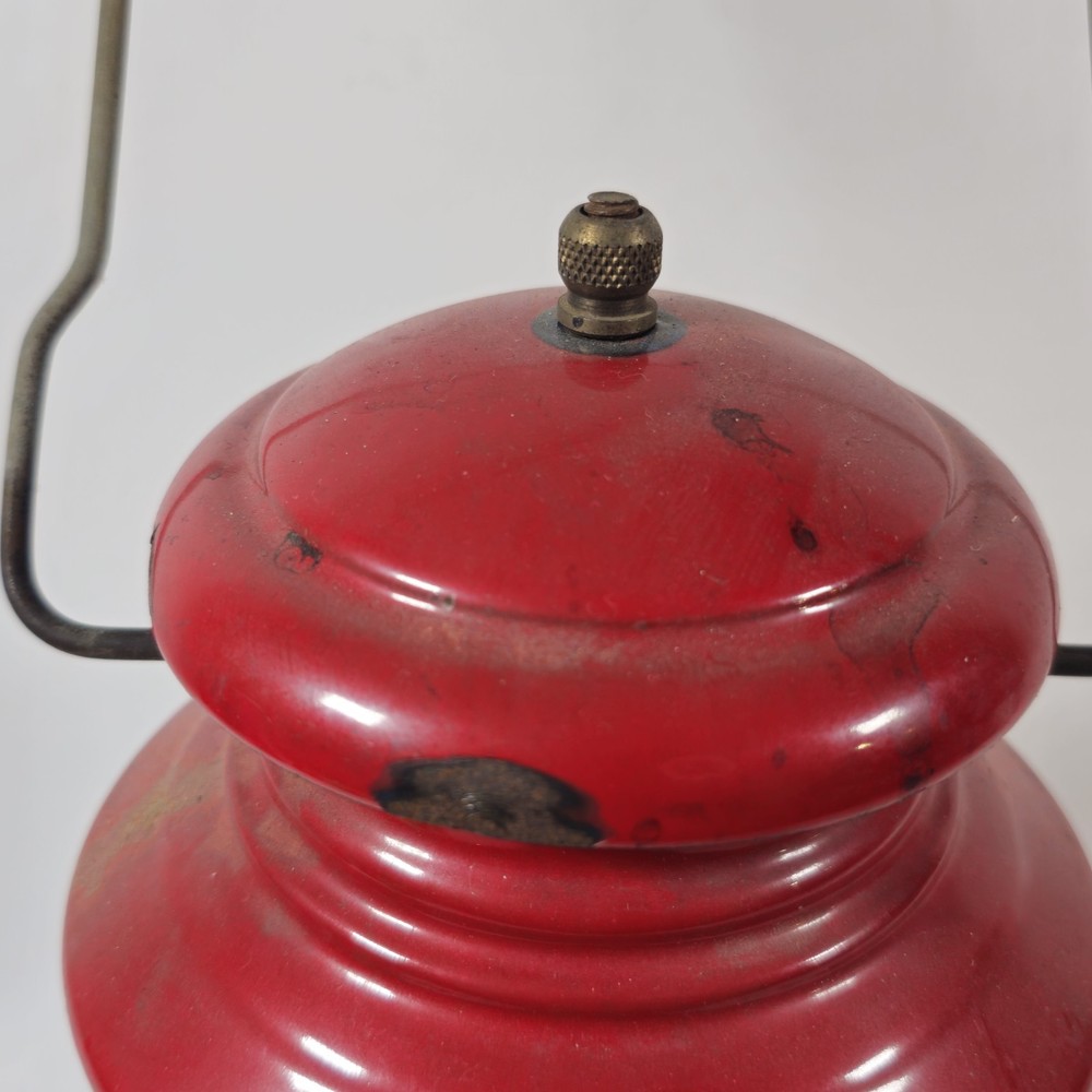 Vintage Coleman 1963 Red Single Mantle Lantern Dated 63 (untested)