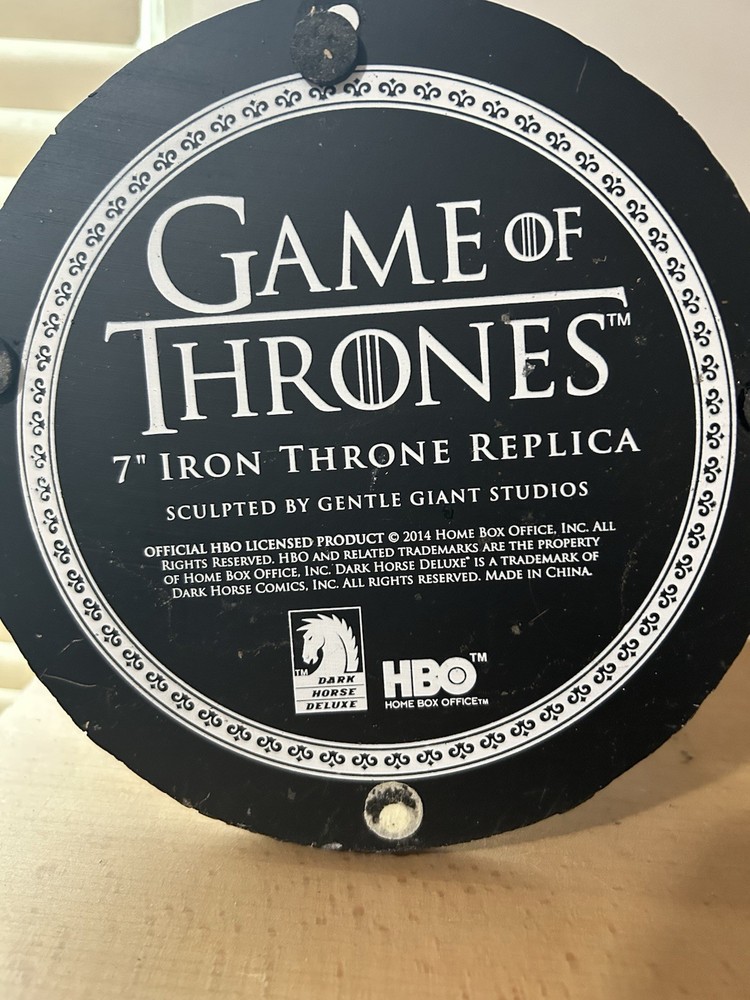 GAME OF THRONES Set With Figures