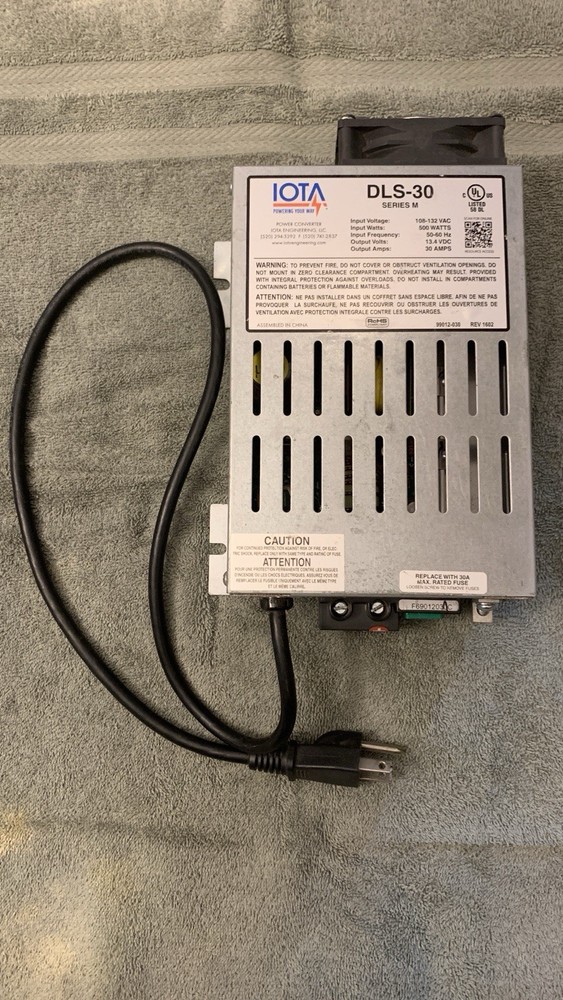 IOTA DLS-30 Series M Power Converter