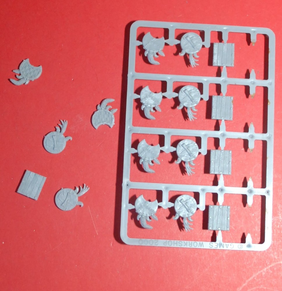 Warhammer - Orcs & Goblins - Classic Goblin Shield Sprue #A