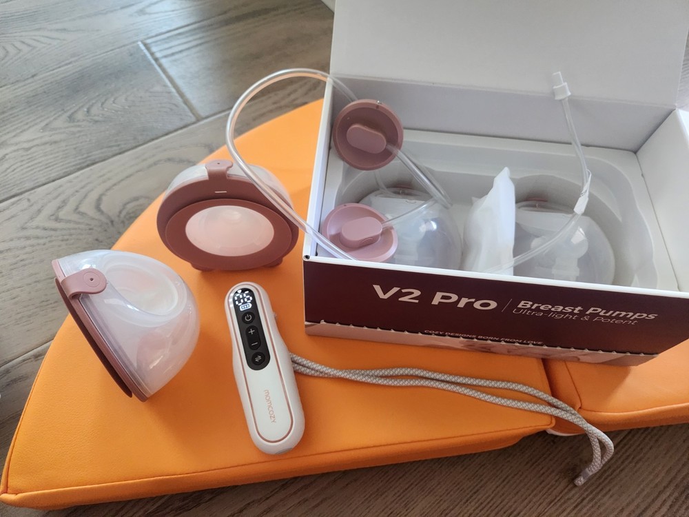 Momcozy V2 Pro Breast Pump