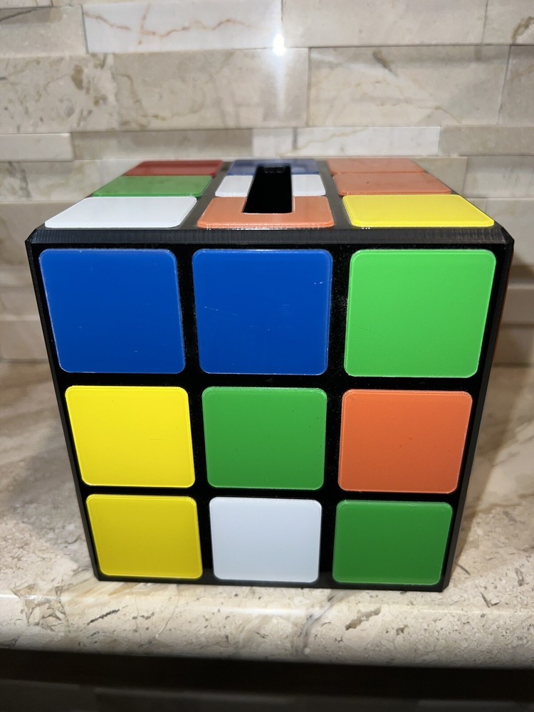 TISSUE BOX COVER - RUBIK'S CUBE - Plastic Canvas