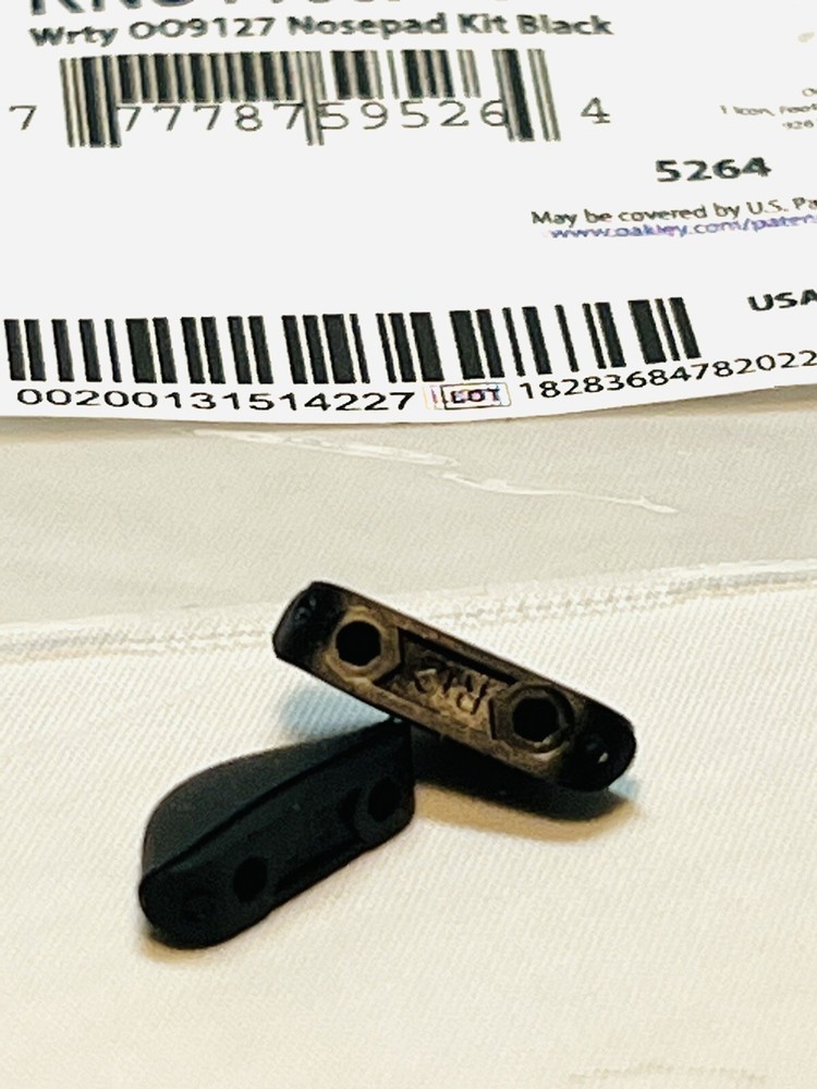 OAKLEY MAINLINK SUNGLASSES REPLACEMENT NOSE PAD THINLINK DOUBLE EDGE AUTHENTIC