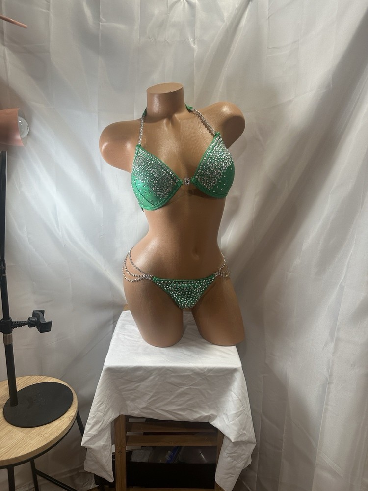 competition bikini suit Green 34DD CUP SIZE SMALL