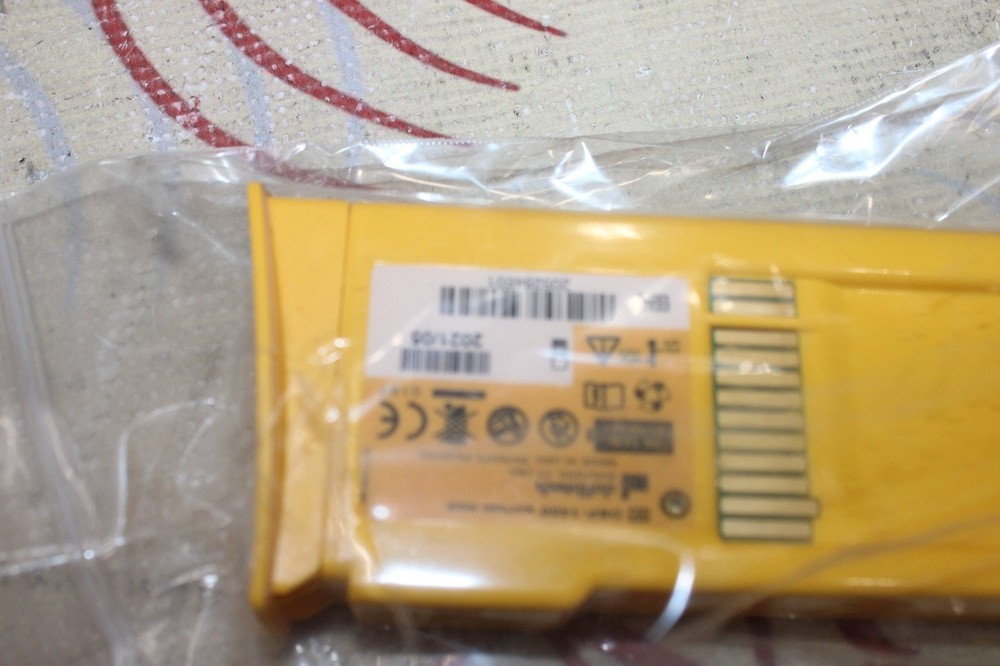 Defibtech Lifeline Reviver AED DDU-100B