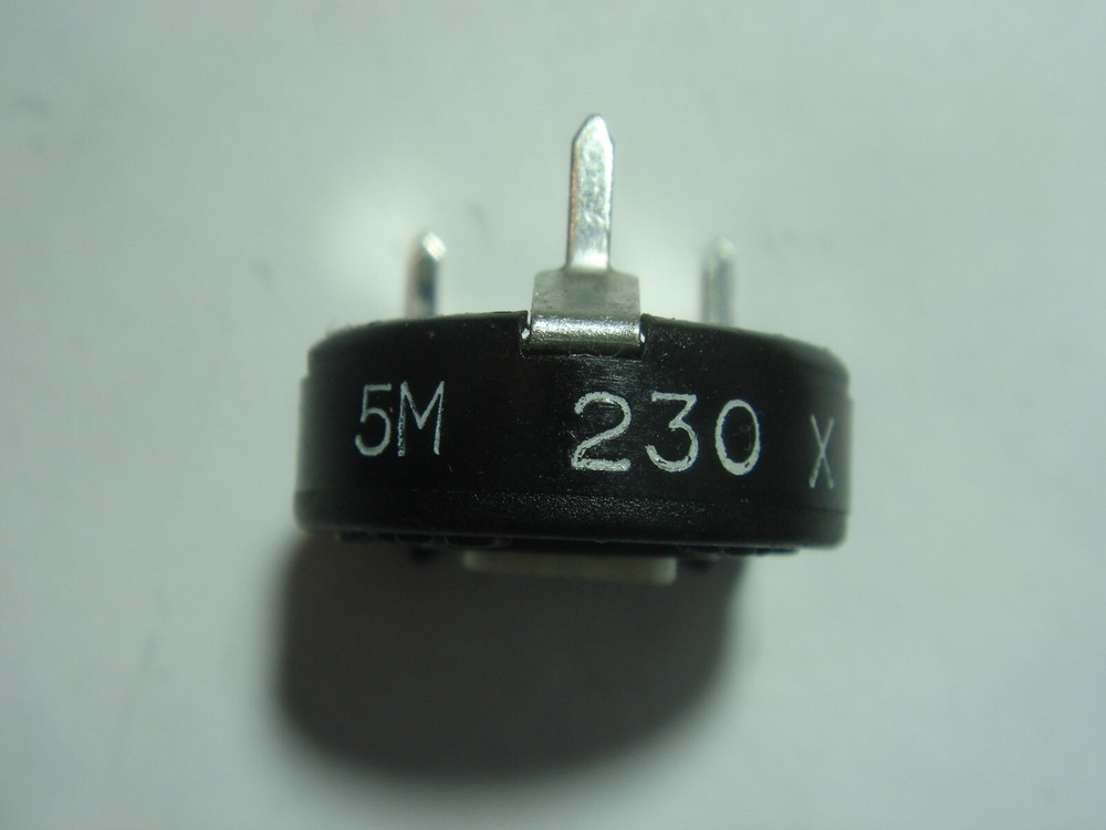 5M TRIMMER Piher PT15L liegend #17PY